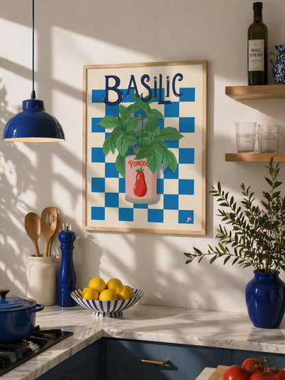 Affiche Basil Bloom accrochée dans une cuisine, ambiance méditerranéenne avec illustration végétale et couleurs contrastées.