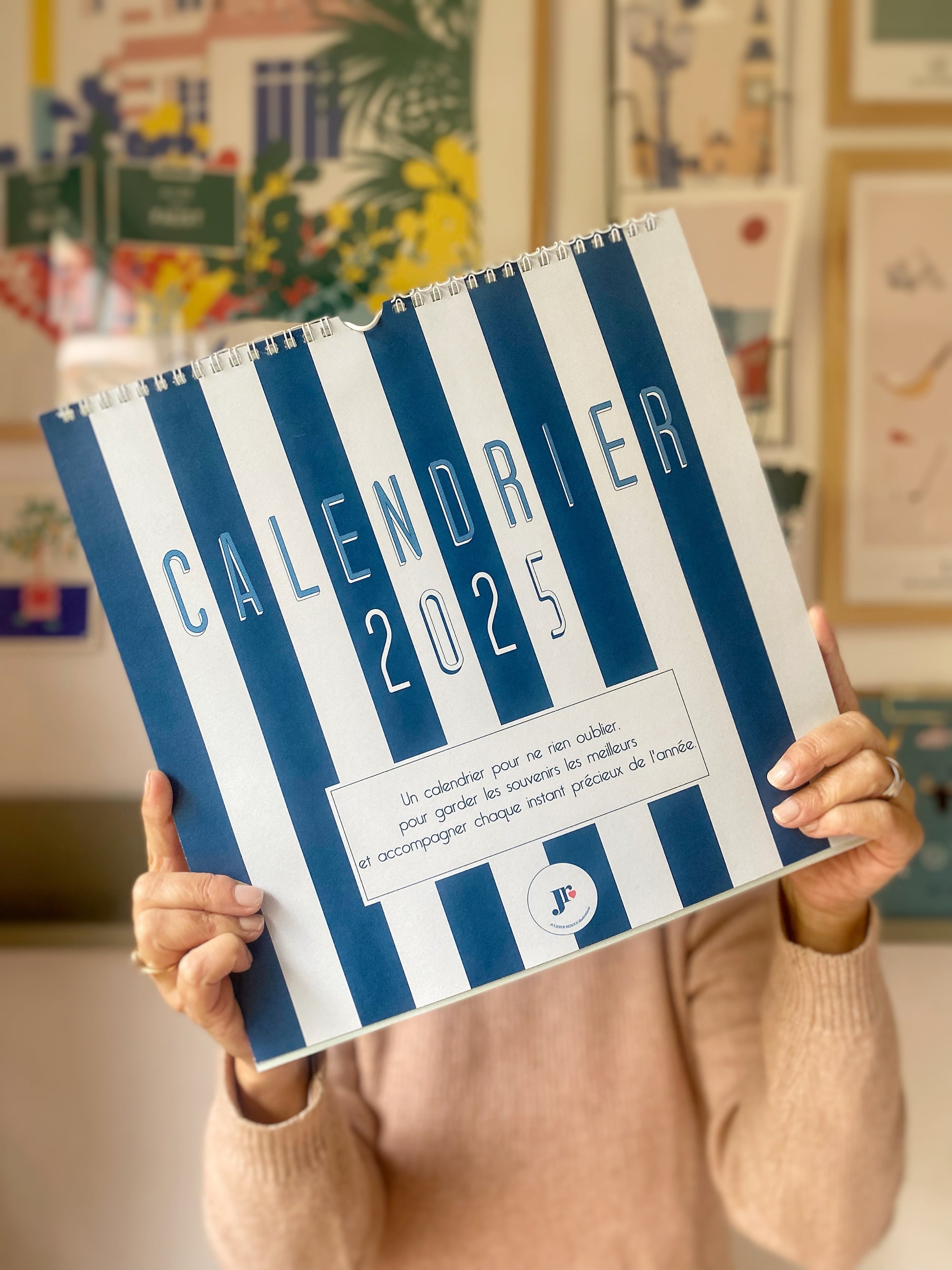 Calendrier Familiale 2025, création originale de Julie Roubergue