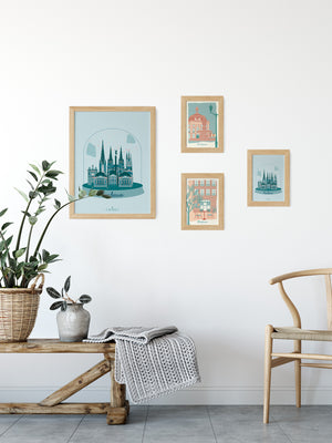 Cartes postales illustrées sur le thème de Bordeaux par Julie Roubergue, dans les tons pastel.