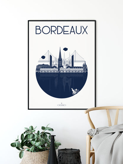 Mise en situation de l’affiche Bordeaux – La Ville en marine au format 50x70, décoration murale chic et urbaine.